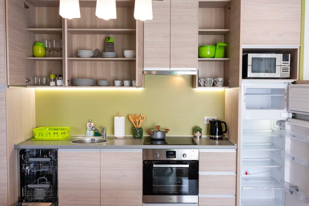 Defne Apartman Debrecen Luaran gambar