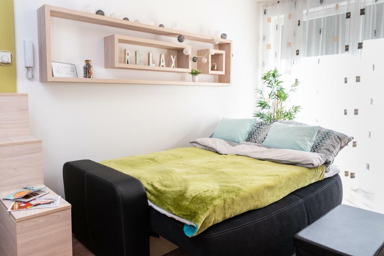 Defne Apartman Debrecen Luaran gambar